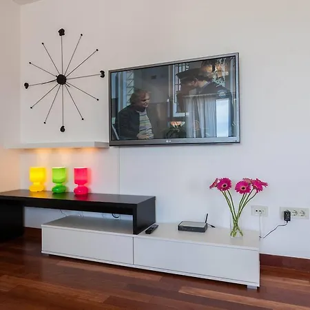 White Towers Residences Ζαντάρ