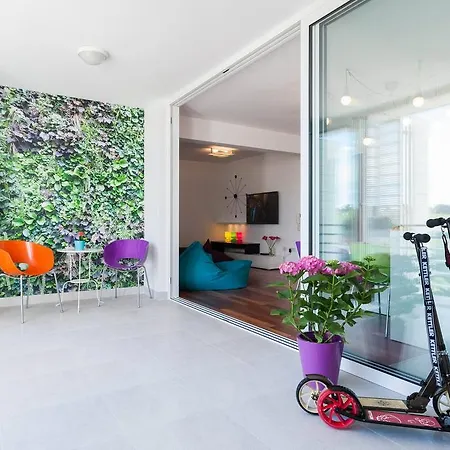 Apartman White Towers Residences
